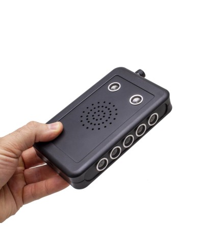 Brouilleur de microphone à ultrasons et acoustique portable autonome avec transducteur à ultrason déporté