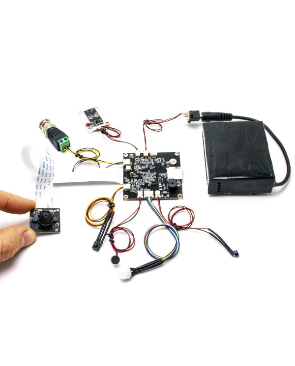 Micro caméra 4K à intégrer longue autonomie détection de mouvement par capteur PIR infrarouge invisible micro sd 128 Go incluse