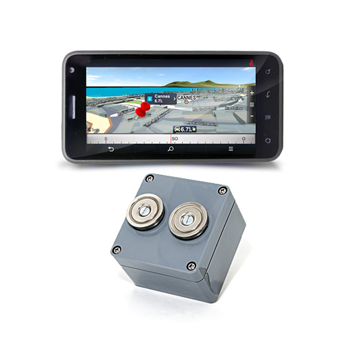 Kit de géolocalisation en temps réel écran tactile 5.3" et 1 balise GPS Kit de géolocalisation en temps réel écran tactile 5.3" et 1 balise GPS