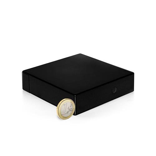 Caméra cachée dans une boîte noire HD 720P Wi-Fi longue autonomie avec détection de mouvement Caméra cachée dans une boîte noire HD 720P Wi-Fi longue autonomie avec détection de mouvement